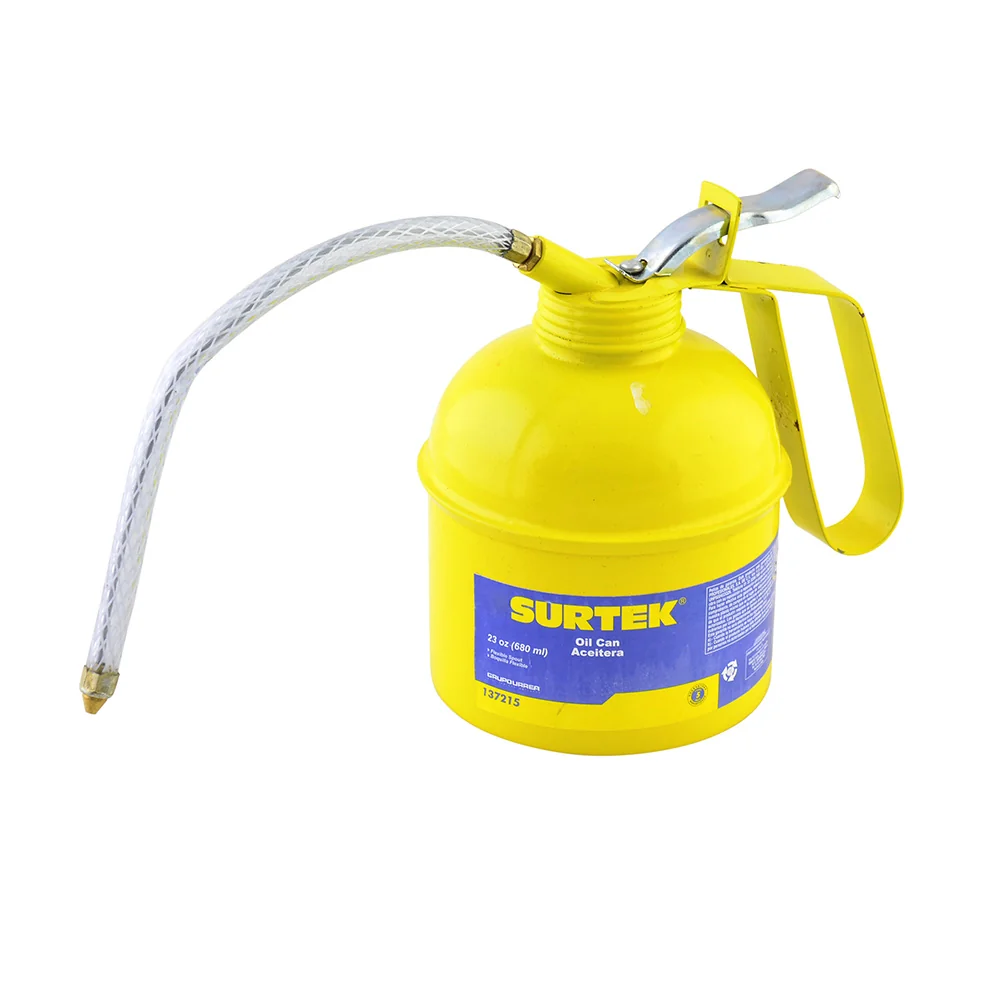 Aceitera flexible de 680 ml surtek